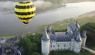 En montgolfière au dessus de Chenonceau