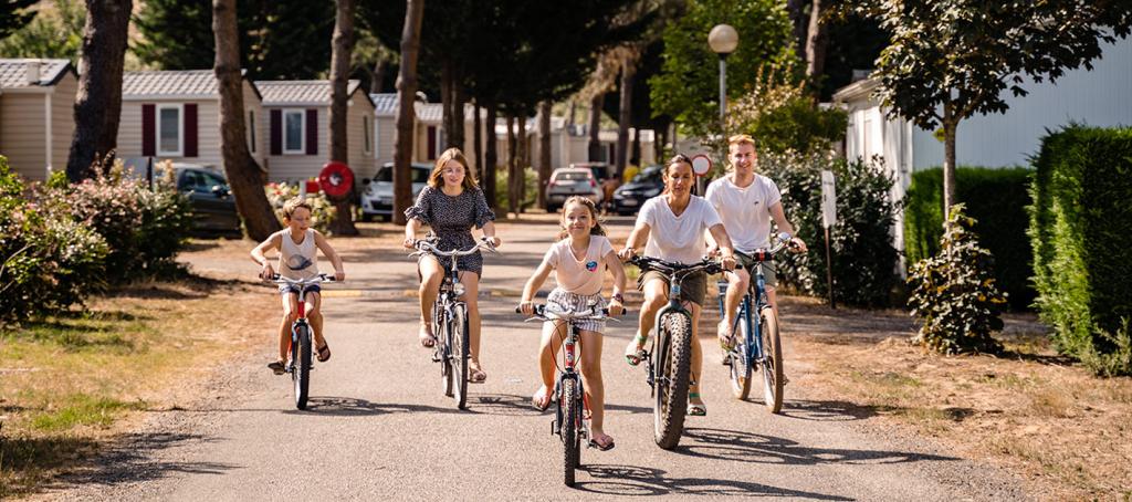 Vélo au camping Bois de Bayadène